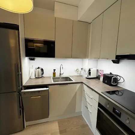Quality Modern Apartment-many Services Nearby
